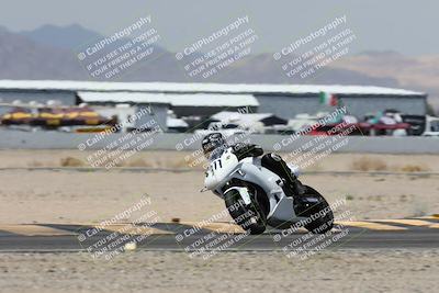 media/Apr-18-2025-CVMA Friday Practice (Fri) [[88baa45499]]/Racer 2/Session 5 (Turn 14 Tip In)/